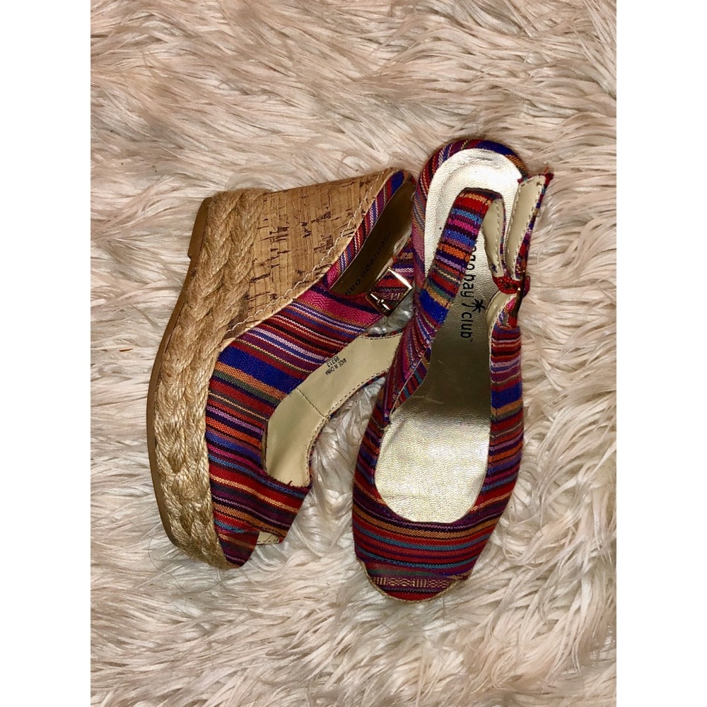 Super cute peep-toe wedge